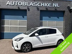 Wit Gebruikt 2019 Toyota Yaris Hybrid Active Hatchback | € 10.995 (Eerlijke prijs)