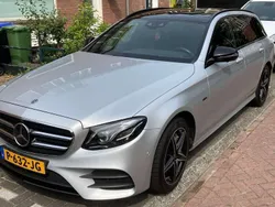 Zilver Gebruikt 2019 Mercedes E300 Advantage Stationwagen | € 38.500