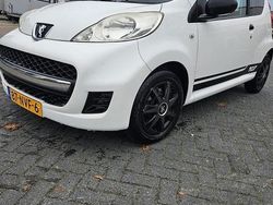 Gebruikt 2010 Peugeot 107 Hatchback | € 2.000 (Eerlijke prijs)