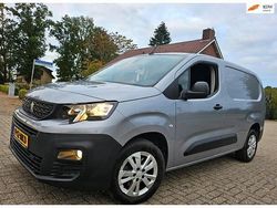 Grijs Gebruikt 2020 Peugeot Partner Van | € 16.795 (Iets duurder)