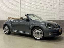 Grijs Gebruikt 2015 VW Beetle Design Cabriolet | € 17.950 (Iets duurder)