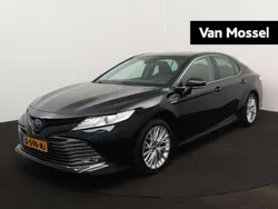Zwart Gebruikt 2019 Toyota Camry Executive Sedan | € 23.900 (Goede deal)