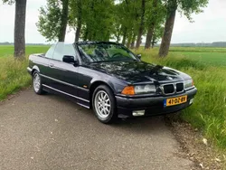 Zwart Gebruikt 1997 BMW 318 Cabriolet Cabriolet | € 1.000