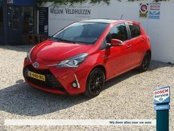 Rood Gebruikt 2018 Toyota Yaris Premium Hatchback | € 11.980 (Goede deal)