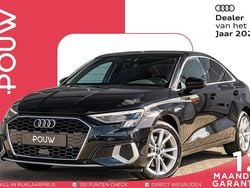 Zwart Gebruikt 2021 Audi A3 Advanced Sedan | € 24.750 (Eerlijke prijs)