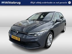 Grijs Gebruikt 2023 VW Golf VIII Life Hatchback | € 22.950 (Goede deal)