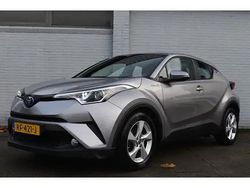 Grijs Gebruikt 2017 Toyota C-HR Active SUV | € 17.999 (Eerlijke prijs)