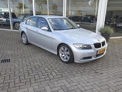 Grijs Gebruikt 2006 BMW 320 Executive Sedan | € 2.950 (Eerlijke prijs)