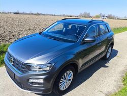Grijs Gebruikt 2018 VW T-Roc SUV | € 18.500 (Goede deal)