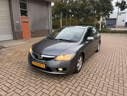Grijs Gebruikt 2010 Honda Civic Elegance Sedan | € 3.850 (Eerlijke prijs)