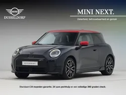 Grijs, metallic lak Gebruikt 2024 Mini Cooper SE Hatchback | € 40.950