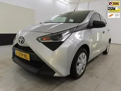 Grijs Gebruikt 2021 Toyota Aygo Hatchback | € 8.999 (Goede deal)