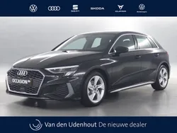 Zwart Gebruikt 2024 Audi A3 Sportback S-Line Hatchback | € 32.950 (Eerlijke prijs)