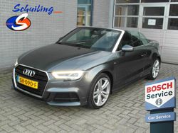 Grijs, metallic lak Gebruikt 2018 Audi A3 Cabriolet S-Line Cabriolet | € 23.950 (Duur)