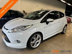 Wit Gebruikt 2012 Ford Fiesta Metall Hatchback | € 7.899 (Eerlijke prijs)