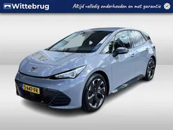Grijs Gebruikt 2024 Cupra Born Hatchback | € 28.950 (Iets duurder)