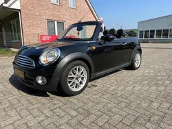 Zwart, metallic lak Gebruikt 2009 Mini Cooper Cabriolet Cabriolet | € 5.750 (Goede deal)
