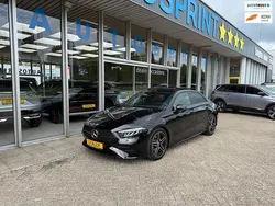 Zwart Gebruikt 2024 Mercedes A200 AMG line Sedan | € 42.999