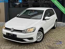 Wit Gebruikt 2018 VW Golf VII Trendline Hatchback | € 8.725 (Super prijs)