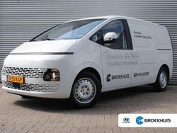 Wit Gebruikt 2024 Hyundai Staria Van | € 24.900