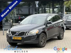 Zwart Gebruikt 2012 Volvo XC60 Summum SUV | € 7.750 (Eerlijke prijs)