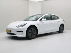 Wit Gebruikt 2020 Tesla Model 3 Standard Range Sedan | € 18.700 (Goede deal)