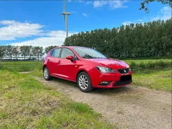 Rood Gebruikt 2016 Seat Ibiza CONNECT Hatchback | € 9.900 (Eerlijke prijs)