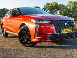 Rood Gebruikt 2022 DS Automobiles DS4 Hatchback | € 23.500 (Eerlijke prijs)