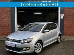 Grijs Gebruikt 2012 VW Polo Comfortline Hatchback | € 4.650 (Eerlijke prijs)