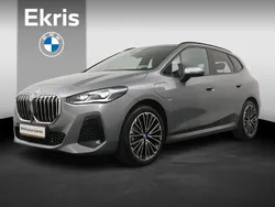 Grijs Gebruikt 2024 BMW 225 Active Tourer Comfort Edition MPV | € 42.900 (Eerlijke prijs)