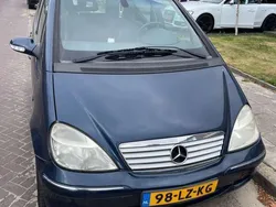 Blauw Gebruikt 2003 Mercedes A140 Elegance Hatchback | € 1.200