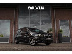 Zwart Gebruikt 2017 BMW 218 Executive Stationwagen | € 17.450 (Eerlijke prijs)