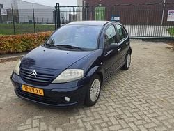 Blauw Gebruikt 2003 Citroën C3 Exclusive Hatchback | € 2.950 (Eerlijke prijs)
