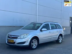 Grijs, metallic lak Gebruikt 2007 Opel Astra Cosmo Stationwagen | € 1.399 (Super prijs)