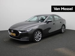 Grijs Gebruikt 2021 Mazda 3 Comfort Sedan | € 22.945 (Eerlijke prijs)