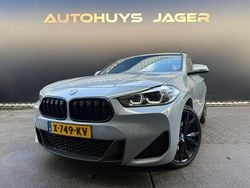 Grijs Gebruikt 2022 BMW X2 Executive SUV | € 29.950 (Eerlijke prijs)
