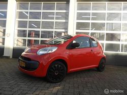 Rood Gebruikt 2008 Citroën C1 Hatchback | € 1.500 (Eerlijke prijs)