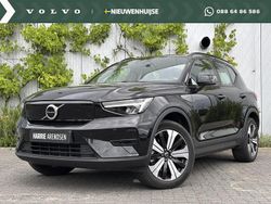 Zwart Gebruikt 2023 Volvo XC40 Core SUV | € 29.899