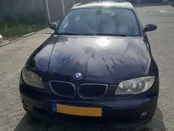Zwart Gebruikt 2006 BMW 116 Hatchback | € 3.500 (Eerlijke prijs)
