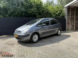 Grijs Gebruikt 2004 Citroën Xsara Picasso MPV | € 1.699 (Eerlijke prijs)