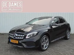 Zwart Gebruikt 2018 Mercedes GLA180 Business SUV | € 24.721