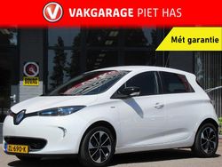 Wit Gebruikt 2019 Renault Zoe Iconic Hatchback | € 9.750 (Eerlijke prijs)