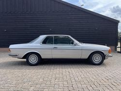 Zilver Gebruikt 1978 Mercedes 280 | € 19.900