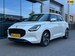 Wit Nieuw 2025 Suzuki Swift Style Hatchback | € 26.950 (Iets duurder)