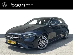 Zwart, metallic lak Gebruikt 2025 Mercedes A180 Advanced Hatchback | € 41.900 (Duur)