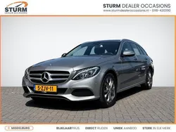 Grijs, metallic lak Gebruikt 2015 Mercedes C180 Ambition Stationwagen | € 19.995 (Eerlijke prijs)