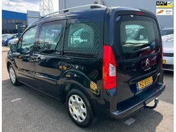 Zwart Gebruikt 2012 Citroën Berlingo Tendance MPV | € 3.450 (Super prijs)
