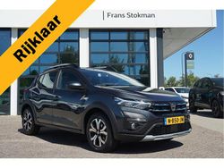 Grijs Gebruikt 2021 Dacia Sandero Comfort Hatchback | € 16.450 (Iets duurder)