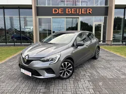 Grijs Gebruikt 2023 Renault Clio V Hatchback | € 17.645 (Goede deal)