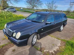 Gebruikt 1999 Mercedes E320 Avantgarde Stationwagen | € 5.950
